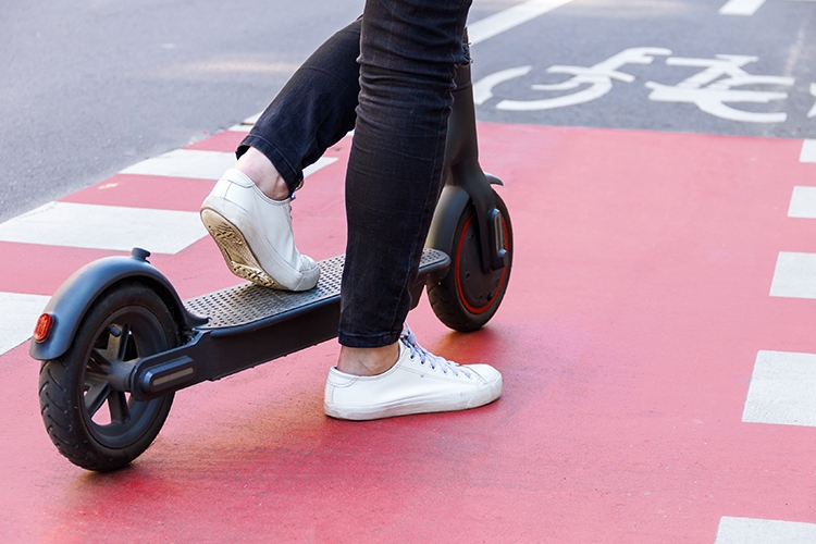 The rise of e-scooters and electric vehicles: What does it mean for the claims industry? 10 e scooter Blog graphic