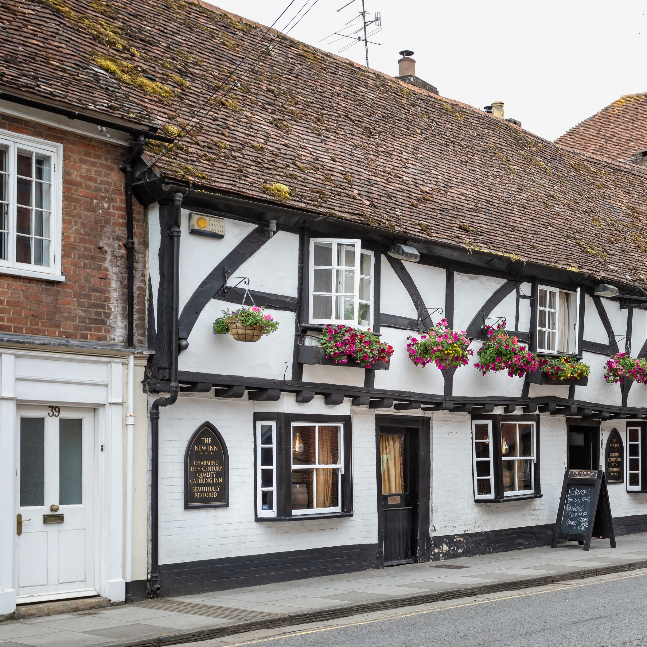 Listed building repairs – how property owners can avoid prosecution