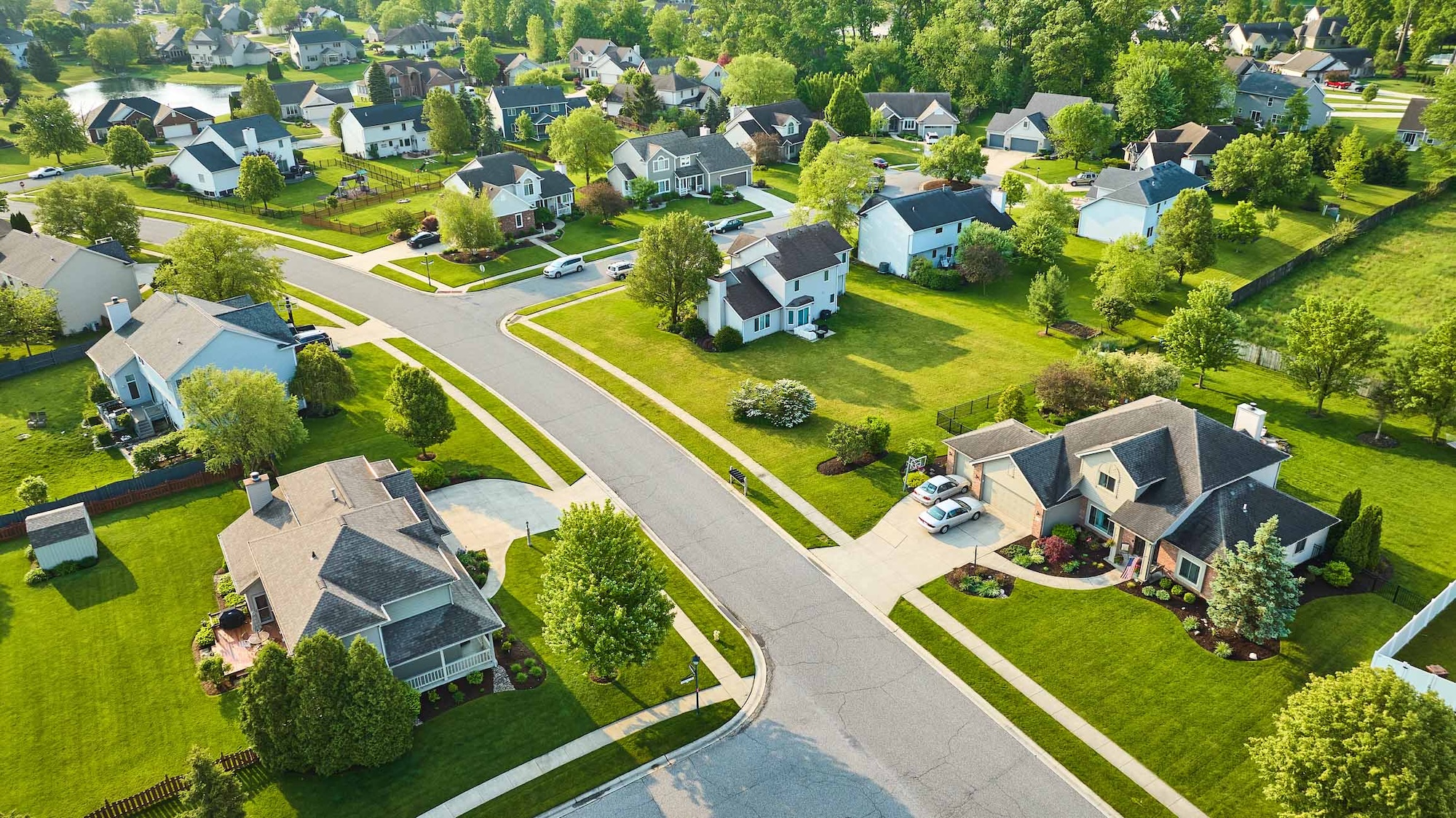 Join our directory of short-term rental properties to provide temporary housing for displaced claimants.