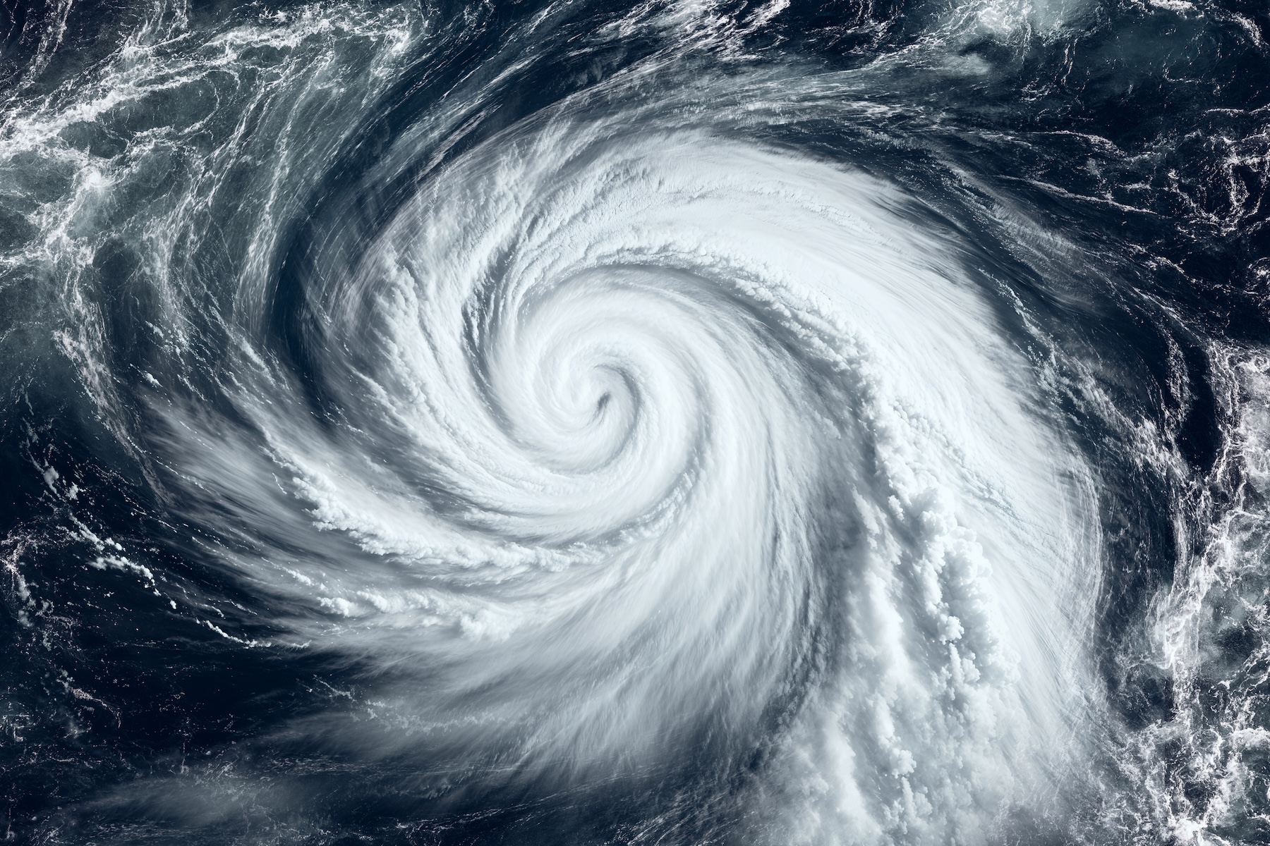 2 stormsystemen op komst in de Atlantische Oceaan