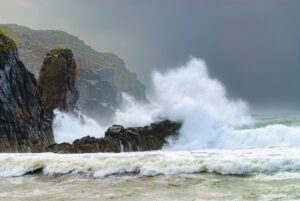 Les tempêtes « Austen » et « Boelo » devraient apporter des vents violents au Royaume-Uni